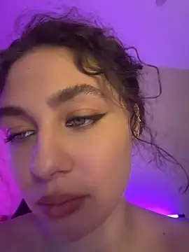 Your_insomniya live cam