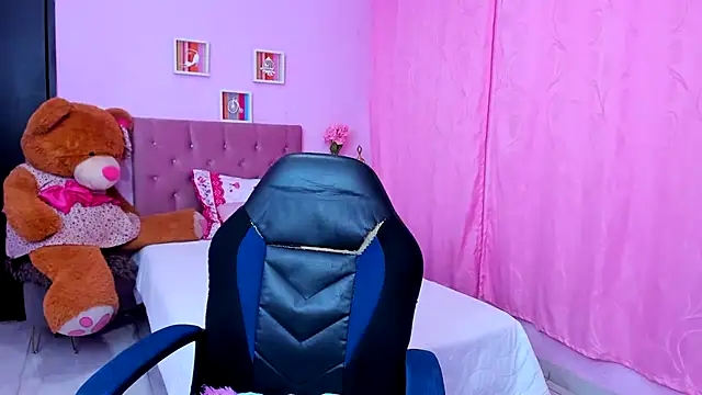 zara_cute webcam
