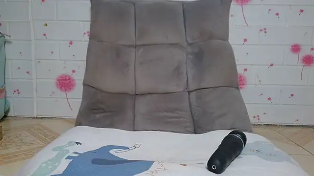 MiaBaba live cam