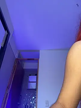 Alee23__ webcam