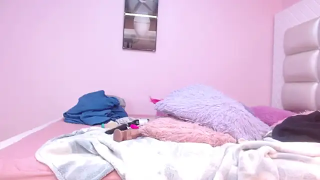 minene_mikami live webcam show