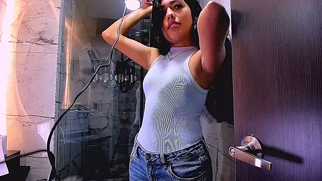 1lubonnie webcam
