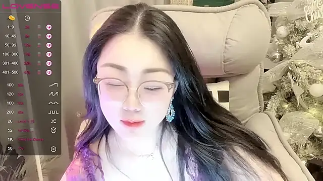 Monica-666888- webcam