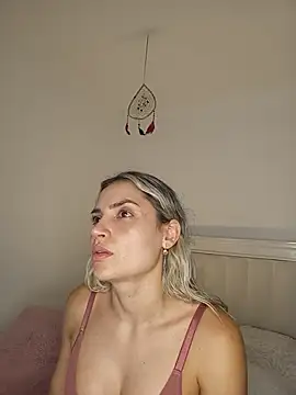 ASHLEY_BLAIR webcam