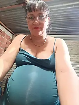 Dirty_Pregnant_Mommy
