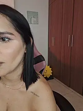 heyshaa webcam