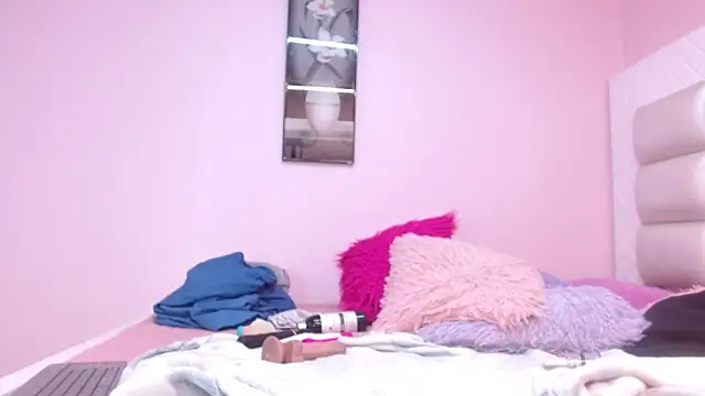 minene_mikami webcam