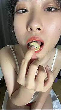 kittyvivian webcam