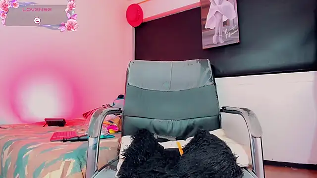 Kendall_hornyy webcam