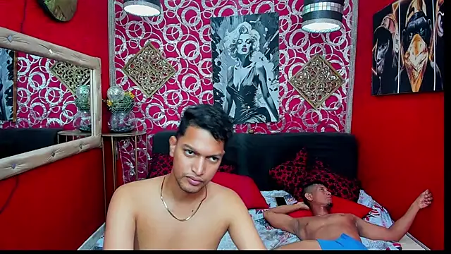 PEINBOYS live cam