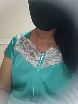 Nila_tamil36 live webcam show