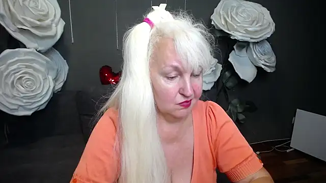 BlondyLeeBest webcam