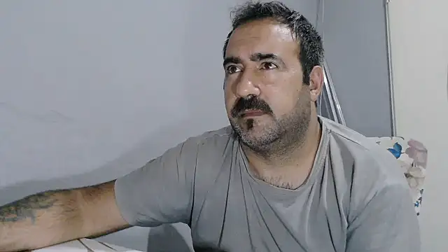 -hunter_blaze- (Ask my age) - Does anyone want sperm? :wanker: