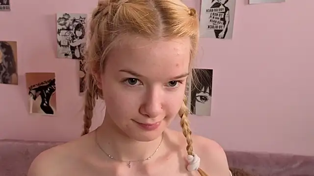 BeataWheat live webcam show