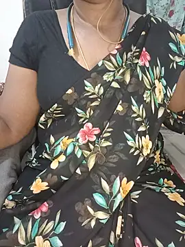 Tamil-hotwife live webcam show