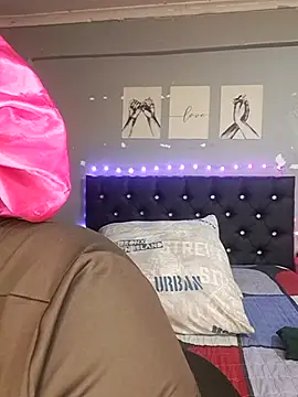 Toya_P live webcam show