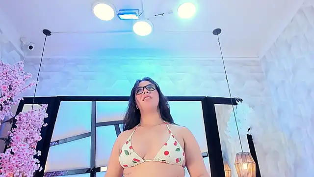 TessaCooper1 webcam