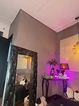 mady_cooper1 (T teen) - oil in my bady