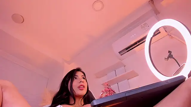 Pertunjukan Kamera Seks Secara Langsung IsabelleFoxx_
