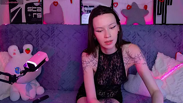 KittiMissi live webcam show