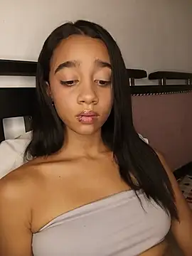 Zoe_Sweett18 live webcam show