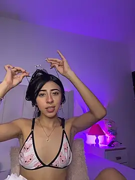 Mirandaa_Rogers webcam