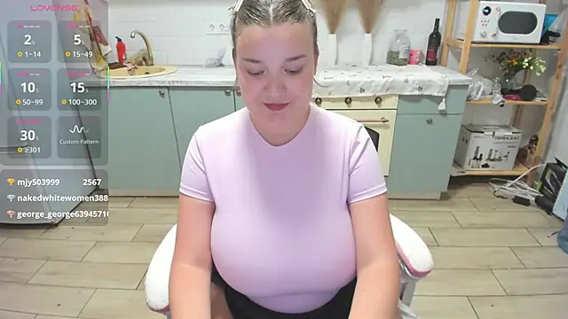 LinaElasm live webcam show