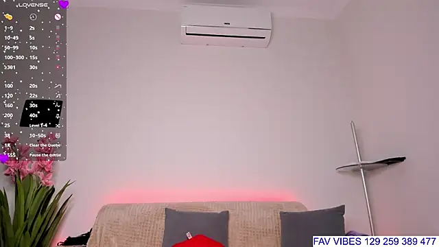 HoneyBunnyy_ live webcam show