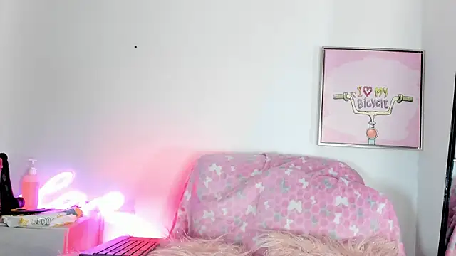 miaapril webcam