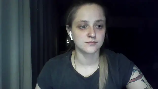 LeaWetGirl
