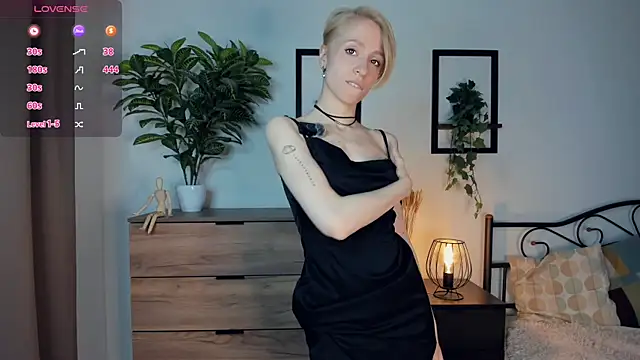JanettePerro live webcam show