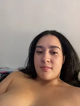 Nina_lovi