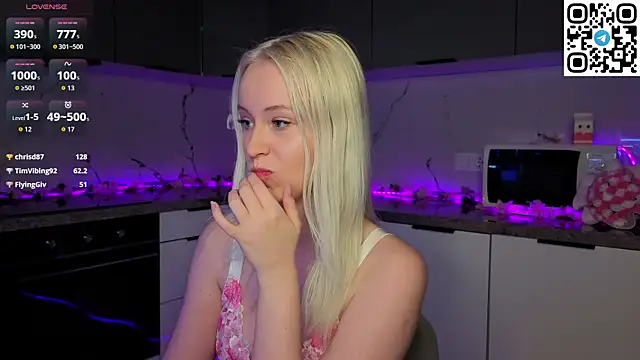 Anadeyaaa webcam