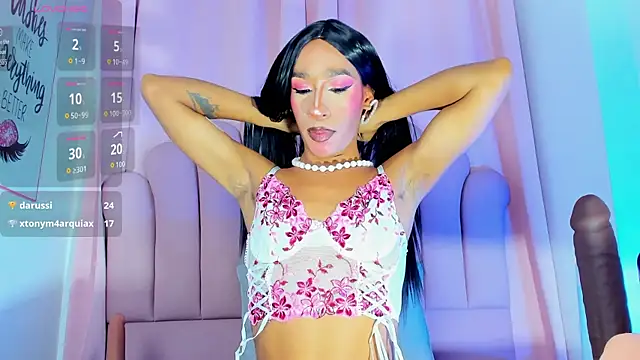 NicoleMadrird webcam
