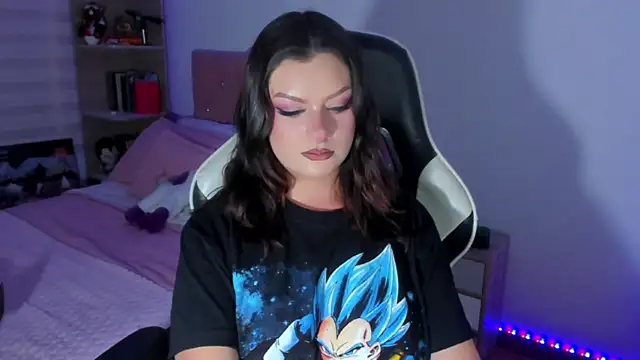 OphelianaRose33 webcam
