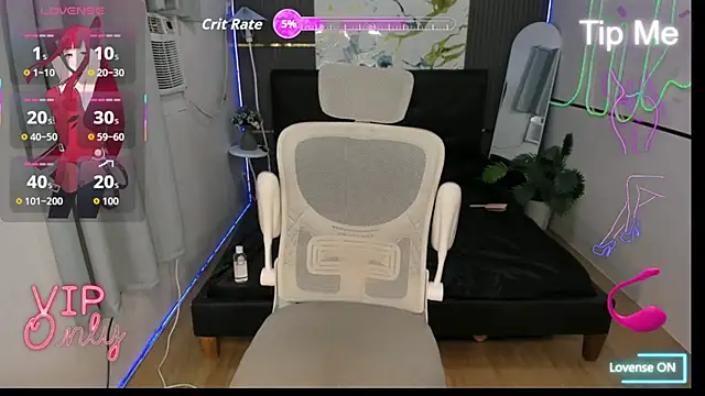 Alexa_therealhorsecock webcam