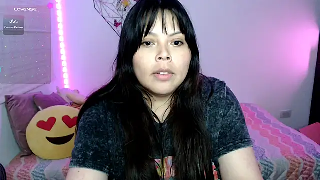 EllieMoonX webcam