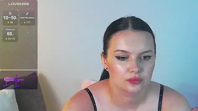 Miss_Vic webcam