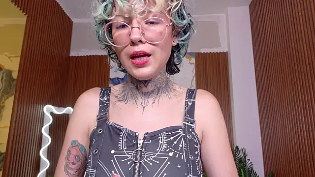 Lyra_tay webcam