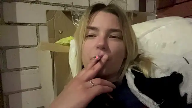 KimberliBaskerville webcam