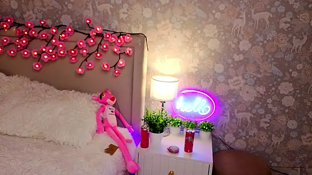 kisaklis - Kisaklis's free webcam - UK Sex Cams