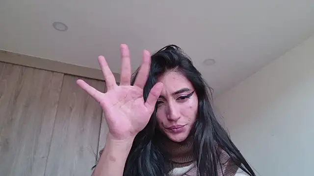 Tahararomanov live webcam show