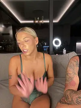 SexOnMyLvL live webcam show