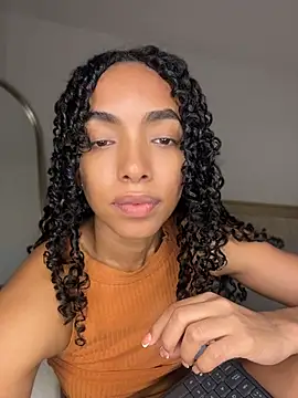 nicoleebony1 live webcam show