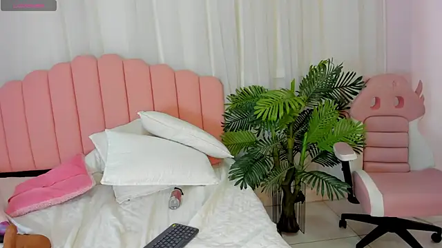 Jasmin_evano29 live webcam show