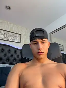 Lander_Cruz live webcam show