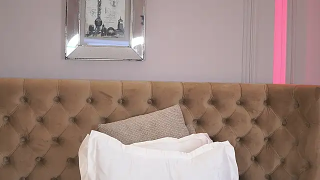 AlessiaNoire live webcam show