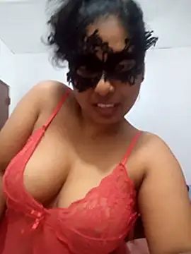 Expose_Queen live cam
