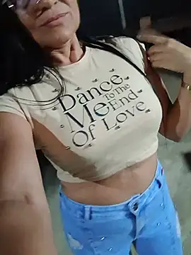 maturexxxnaughty webcam