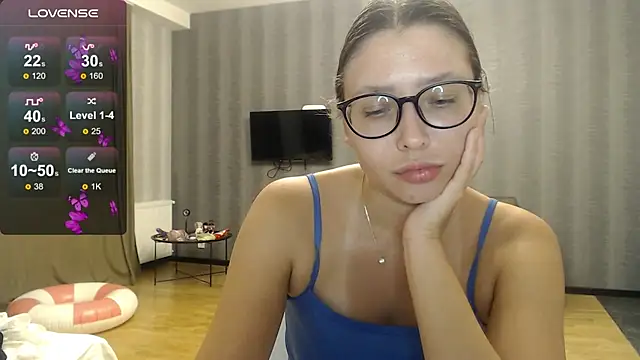 your__gena live cam